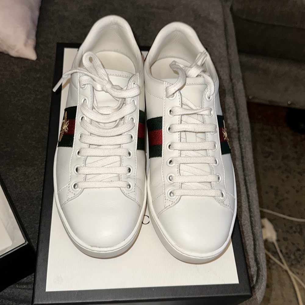 Women’s Ace Embroidered Sneakers with Bee